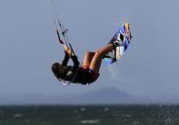 La kiteboard catalana Gisela Pulido se cuelga la medalla de plata en Panam