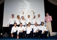 El Telefnica Azul recibe su trofeo como ganador de la tercera etapa de la Volvo Ocean Race