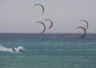 El viento imprime velocidad al primer da del Mundial de Fuerteventura